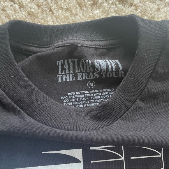 Taylor Swift Eras Tour 1989 Live Photo - Picture 2 of 5